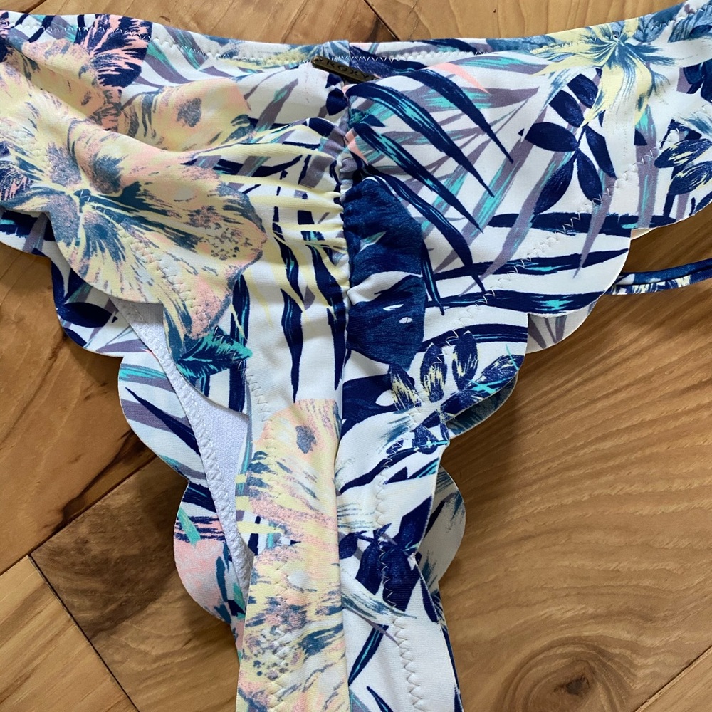 Roxy Bikini, M - image 3